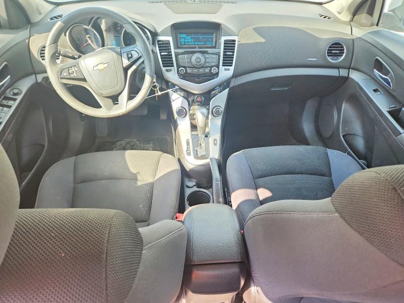 Photo 8 from auction – 2015 CHEVROLET CRUZE with VIN 1G1PC5SB9F7276882