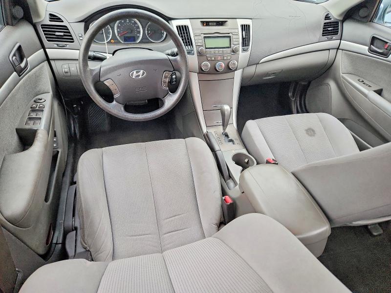 Photo 8 from auction – 2010 HYUNDAI SONATA with VIN 5NPET4AC7AH629269