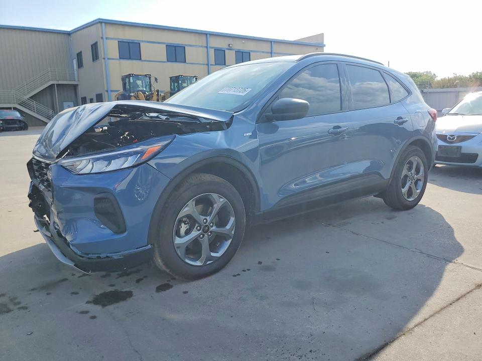 FORD ESCAPE 2026 с VIN 1FMCU0MN6TUA15649 - Снимка от търг