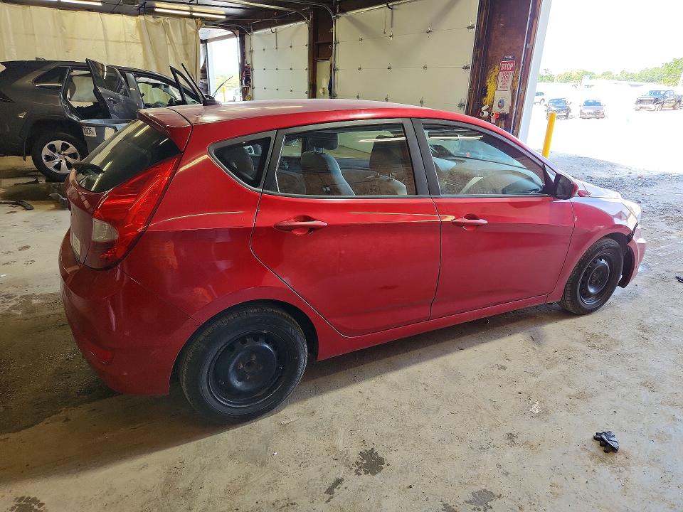 Photo 3 from auction – 2017 HYUNDAI ACCENT with VIN KMHCT5AE7HU334618