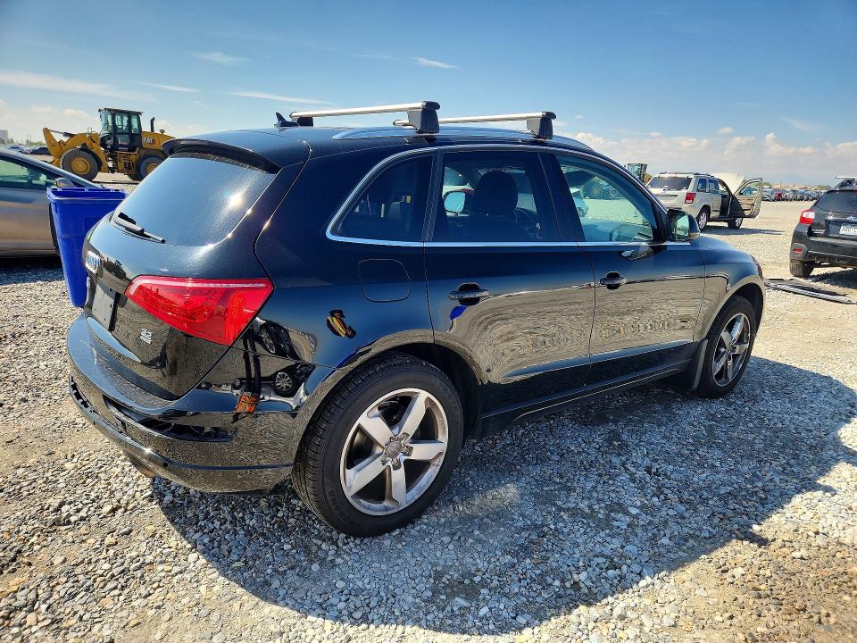 صورة رقم 3 من المزاد - 2010 AUDI Q5 مع VIN WA1LKAFP5AA068351