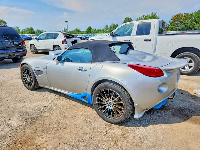 Снимка 2 от търг – 2007 PONTIAC SOLSTICE с VIN 1G2MB35B87Y114853