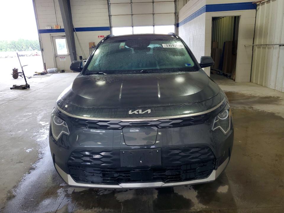 Photo 5 from auction – 2024 KIA NIRO with VIN KNDCR3L1XR5113365