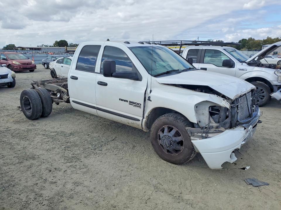 Foto 4 de la subasta – 2006 DODGE RAM 3500 con VIN 3D7ML48C56G139226