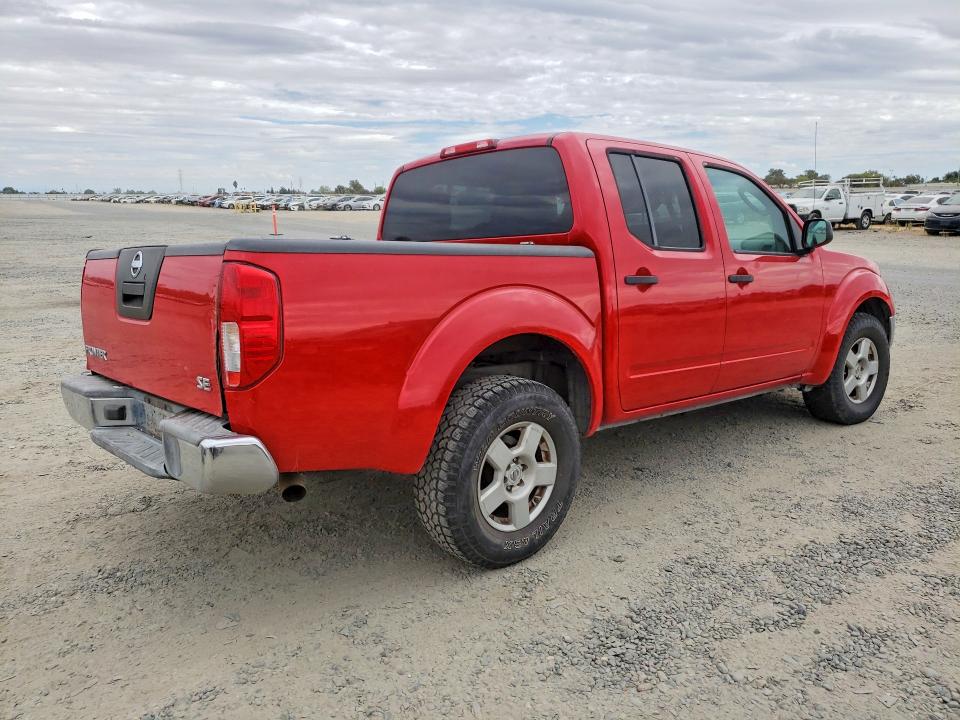 Photo 3 from auction – 2005 NISSAN FRONTIER with VIN 1N6AD07U75C430953