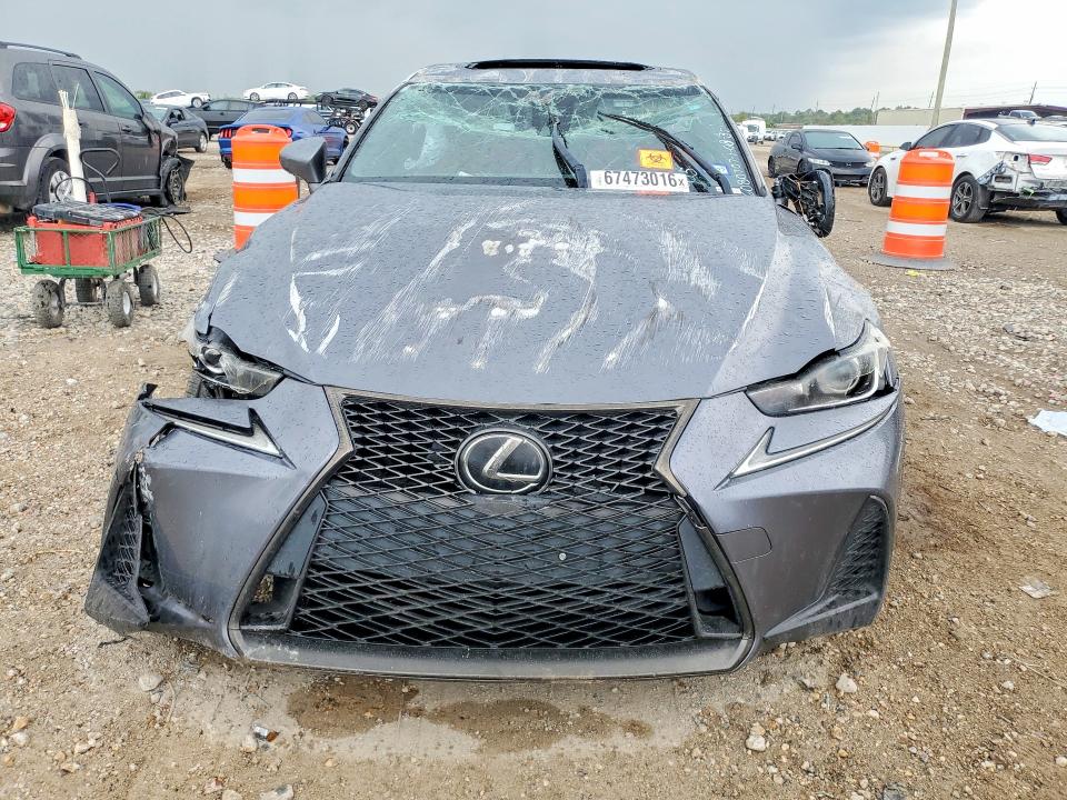 Photo 5 from auction – 2018 LEXUS IS with VIN JTHBA1D29J5073085