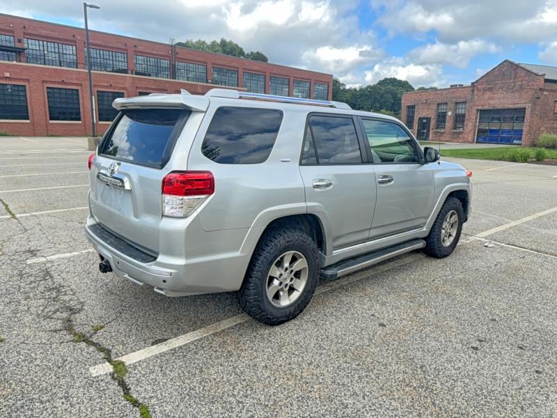 Photo 4 from auction – 2013 TOYOTA 4RUNNER with VIN JTEBU5JR7D5129977