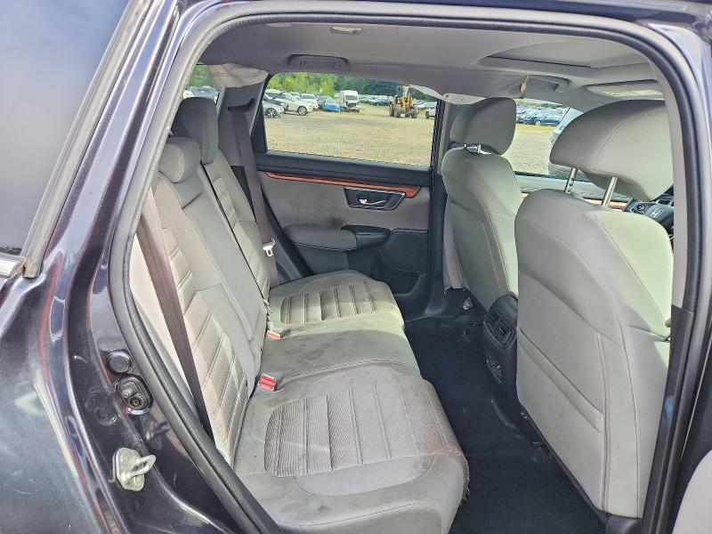 Photo 10 from auction – 2019 HONDA CR-V with VIN 2HKRW2H50KH619320