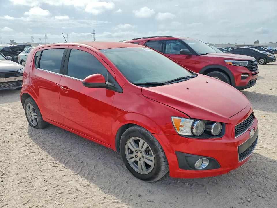 Снимка 4 от търг – 2016 CHEVROLET SONIC с VIN 1G1JC6SHXG4144913