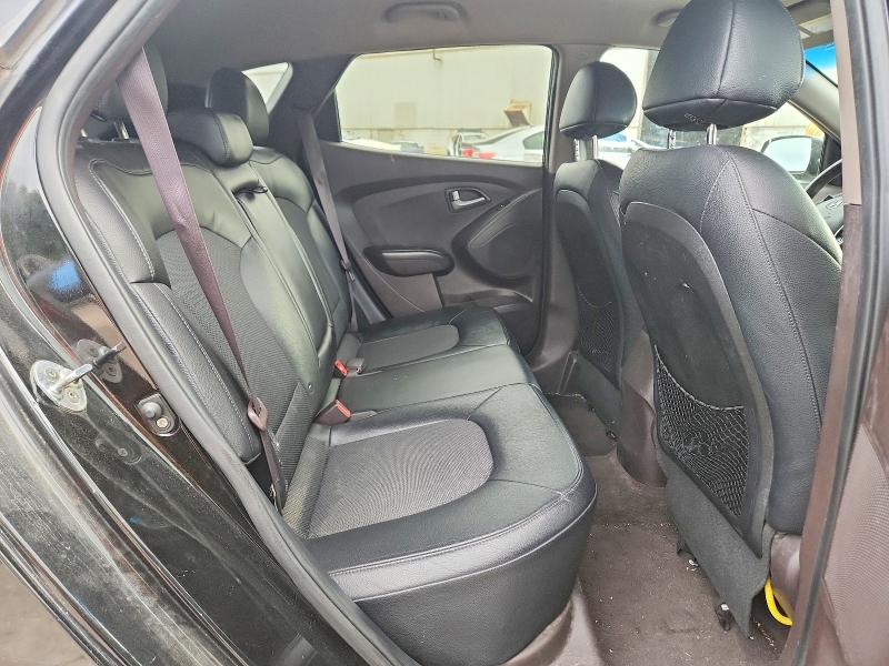 Photo 11 from auction – 2015 HYUNDAI TUCSON with VIN KM8JTCAF5FU071420