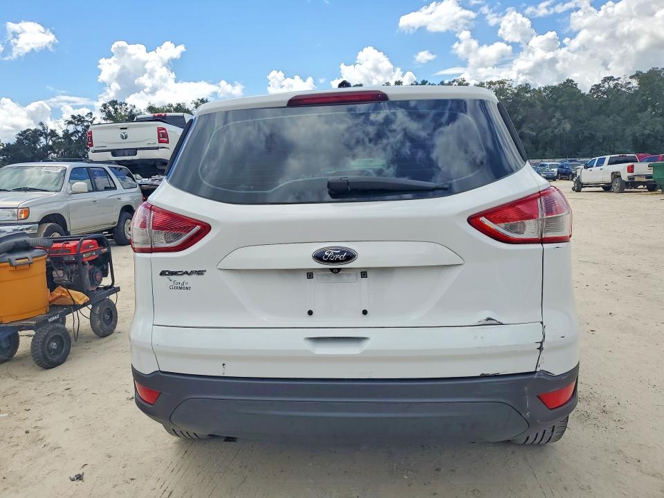 Photo 6 from auction – 2016 FORD ESCAPE with VIN 1FMCU0F72GUB53368
