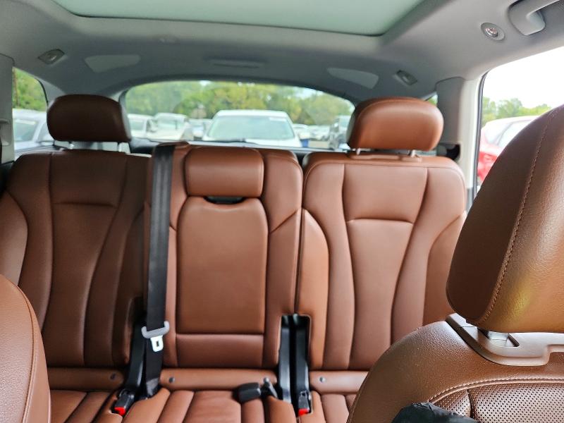 Снимка 10 от търг – 2019 AUDI Q7 с VIN WA1LAAF74KD005843