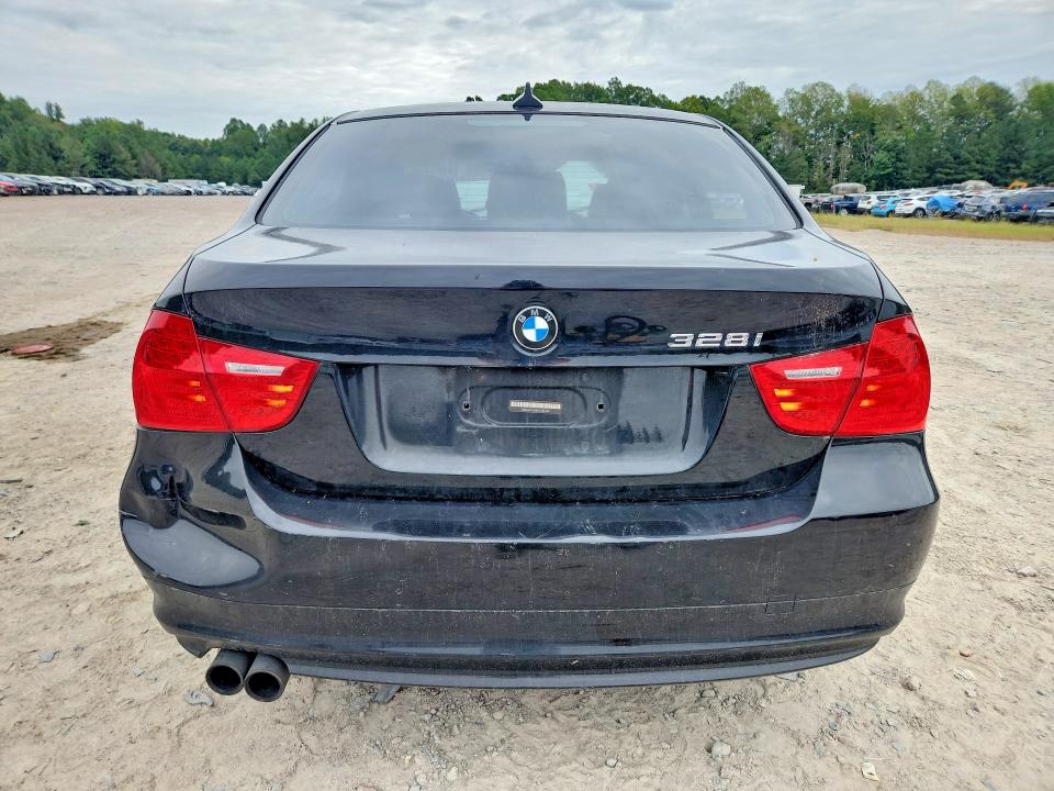 صورة رقم 6 من المزاد - 2009 BMW 328 مع VIN WBAPK73509A454407
