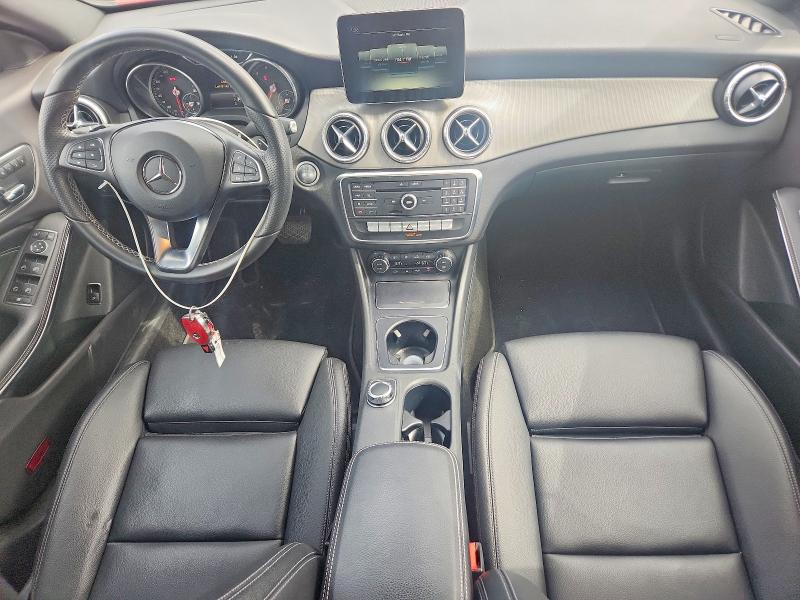 Photo 8 from auction – 2018 MERCEDES-BENZ CLA with VIN WDDSJ4GB4JN602902