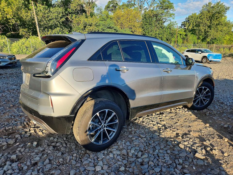 Photo 3 from auction – 2025 CADILLAC XT4 with VIN 1GYFZER45SF144155