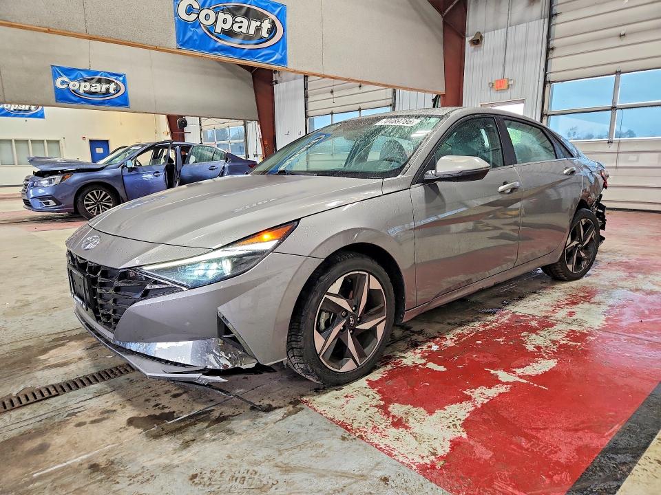 Снимка 1 от търг – 2021 HYUNDAI ELANTRA с VIN KMHLN4AJ3MU011775