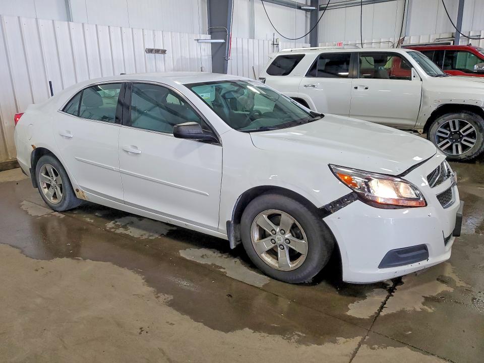 Photo 4 from auction – 2013 CHEVROLET MALIBU with VIN 1G11B5SA9DF236353