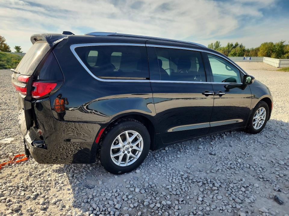 Photo 3 from auction – 2021 CHRYSLER PACIFICA with VIN 2C4RC1BG6MR521461