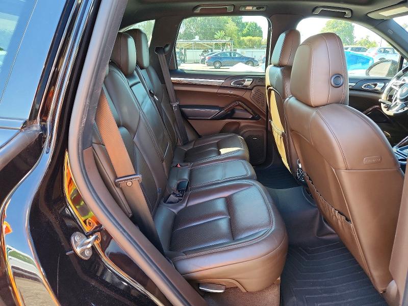 صورة رقم 11 من المزاد - 2015 PORSCHE CAYENNE مع VIN WP1AB2A2XFLA58729
