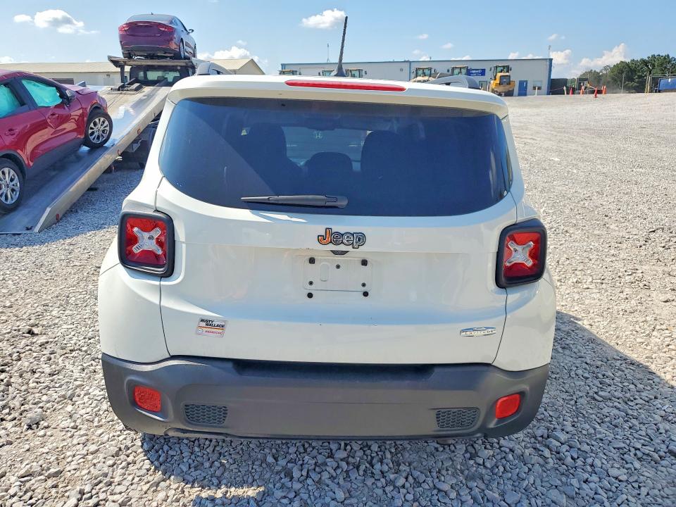 Photo 6 from auction – 2017 JEEP RENEGADE with VIN ZACCJABBXHPF69894
