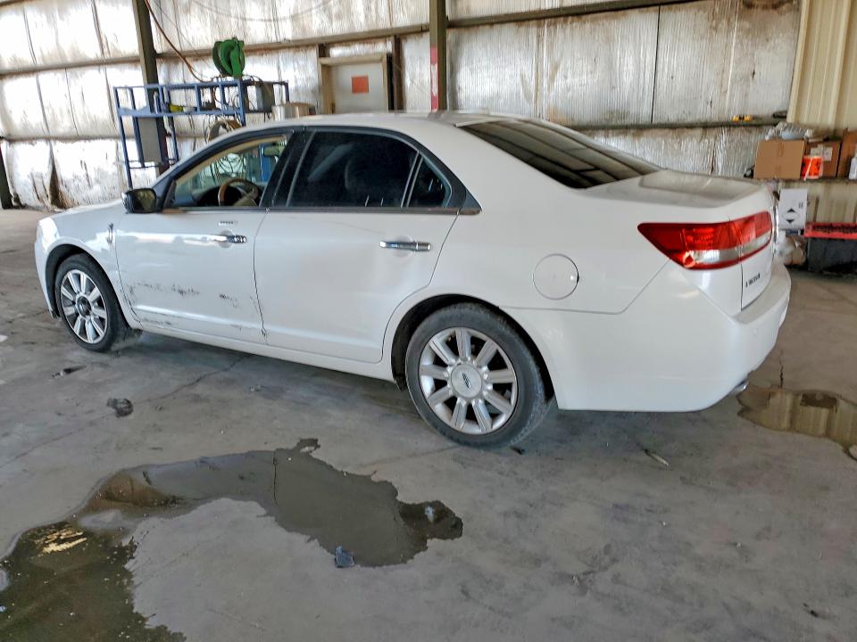 Снимка 2 от търг – 2011 LINCOLN MKZ с VIN 3LNHL2JC2BR767359