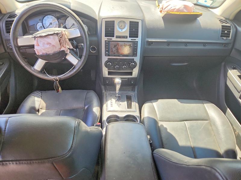 Photo 8 from auction – 2009 CHRYSLER 300 with VIN 2C3LA53VX9H568963