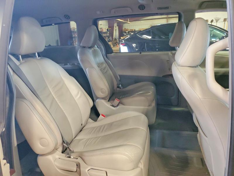 Foto 11 de la subasta – 2011 TOYOTA SIENNA con VIN 5TDDK3DC8BS015542