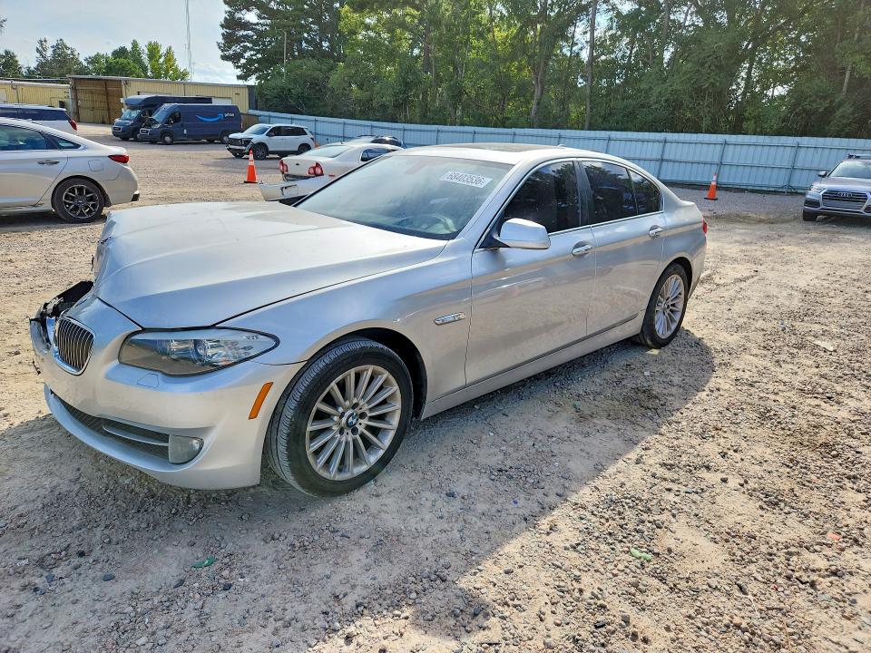 BMW 535 2013 con VIN WBAFR7C55DC818941 - Foto de la subasta