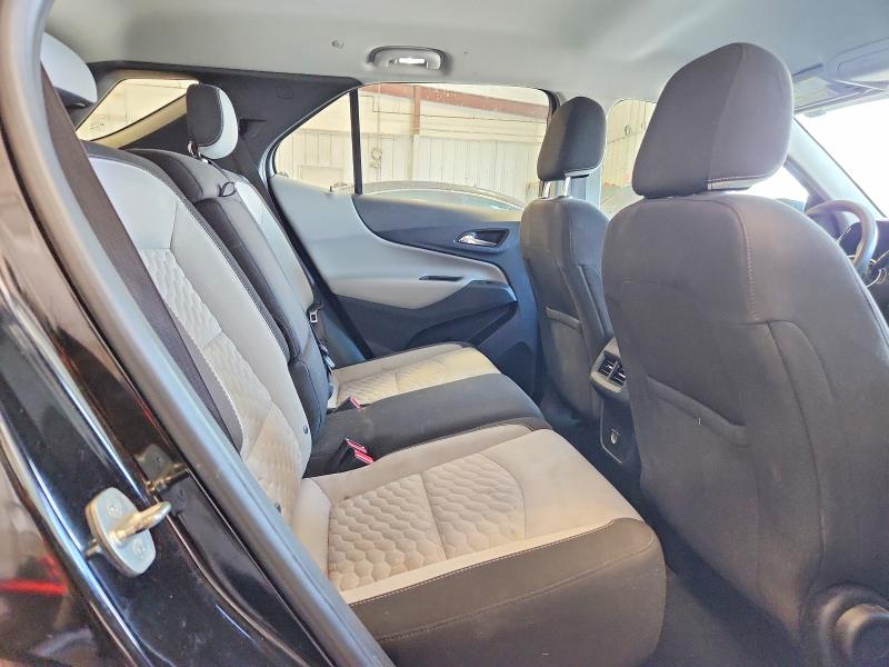 Photo 11 from auction – 2018 CHEVROLET EQUINOX with VIN 2GNAXHEV3J6290284