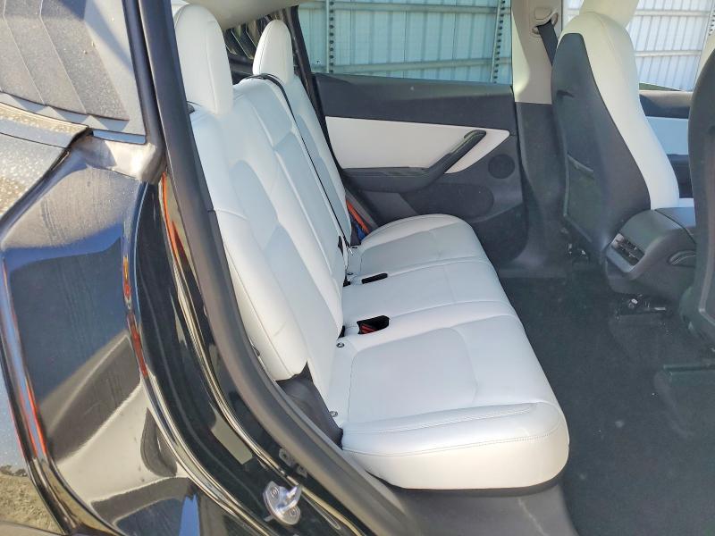 Zdjęcie 11 z aukcji – 2022 TESLA MODEL Y z VIN 7SAYGDEF2NF414203