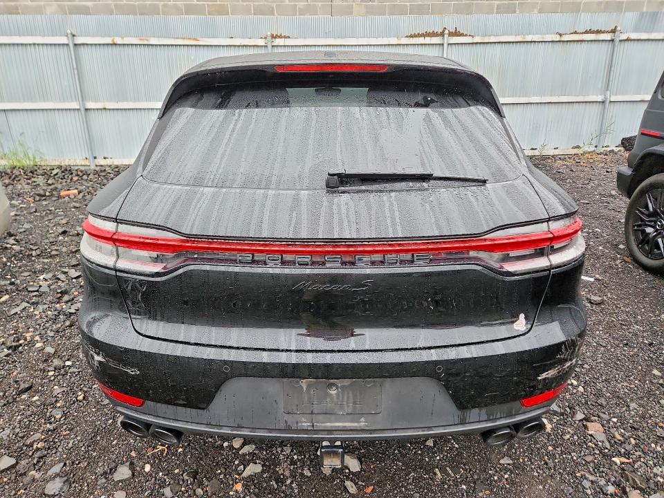 Photo 6 from auction – 2021 PORSCHE MACAN with VIN WP1AB2A54MLB34436