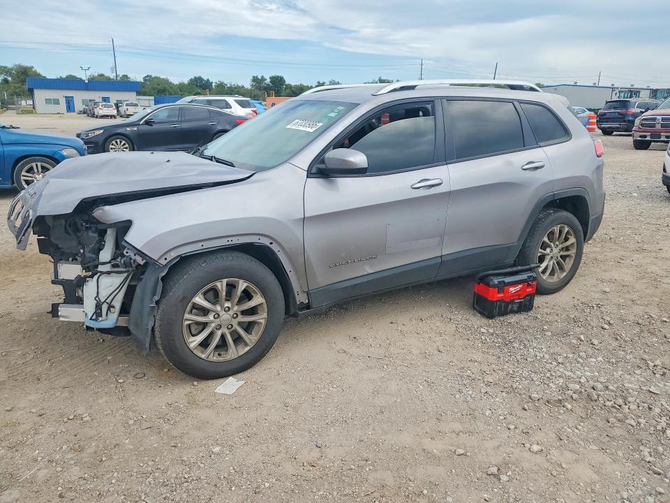 Photo 1 from auction – 2020 JEEP CHEROKEE with VIN 1C4PJLCB5LD556814