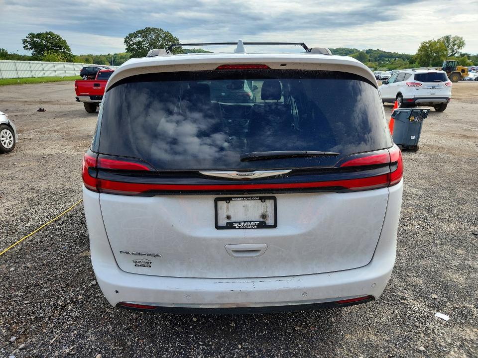 Photo 6 from auction – 2022 CHRYSLER PACIFICA with VIN 2C4RC1BGNR147562