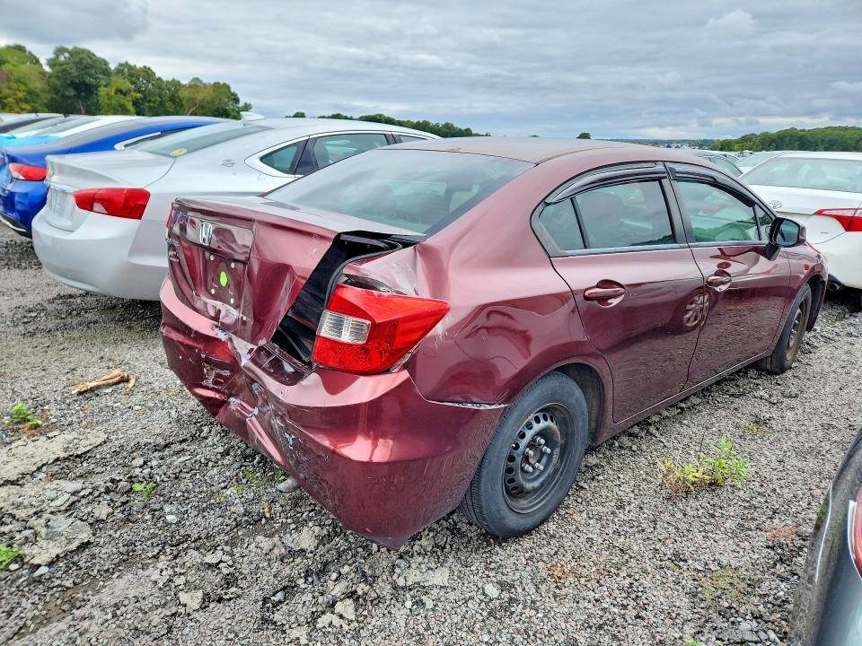 Снимка 3 от търг – 2012 HONDA CIVIC с VIN 2HGFB2F52CH571882