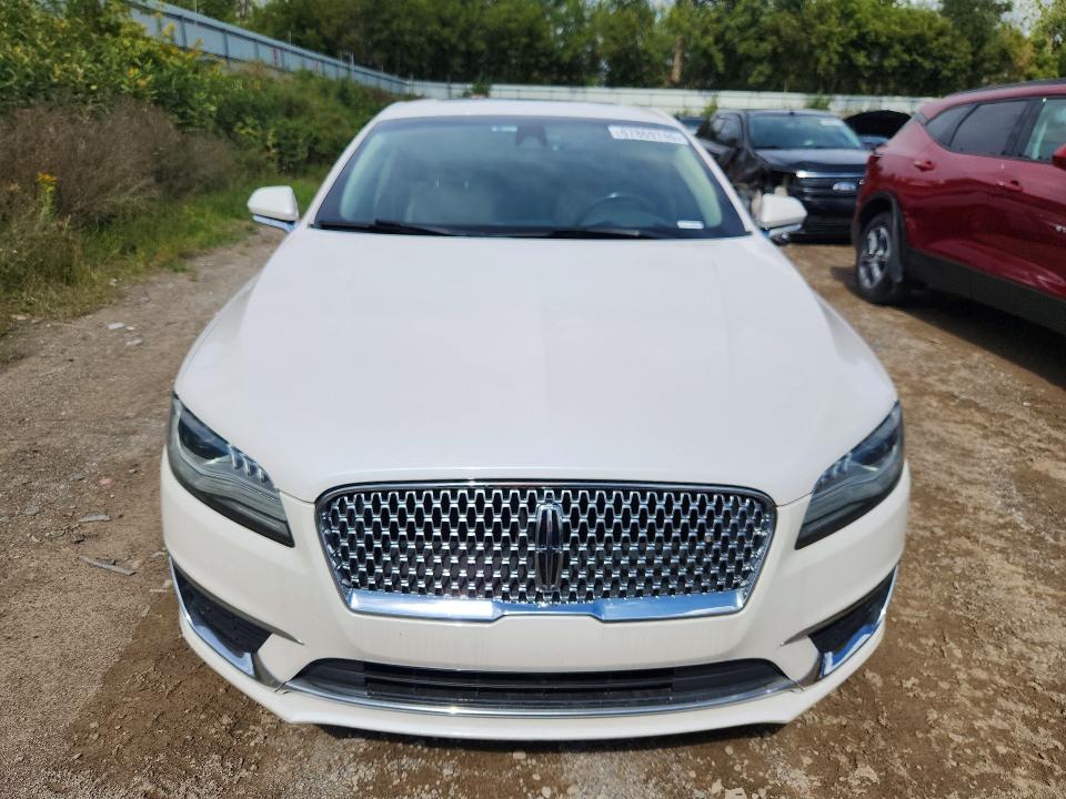 Photo 5 from auction – 2017 LINCOLN MKZ with VIN 3LN6L5F95HR622654