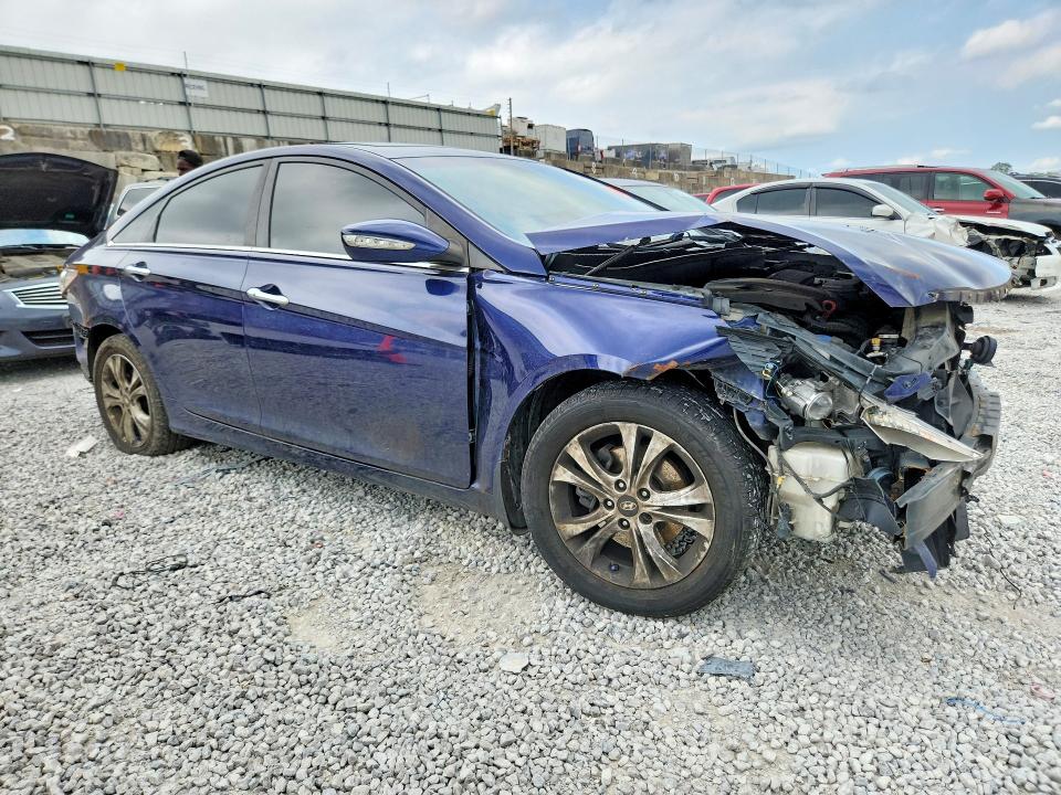 Photo 4 from auction – 2013 HYUNDAI SONATA with VIN 5NPEC4AC1DH599223