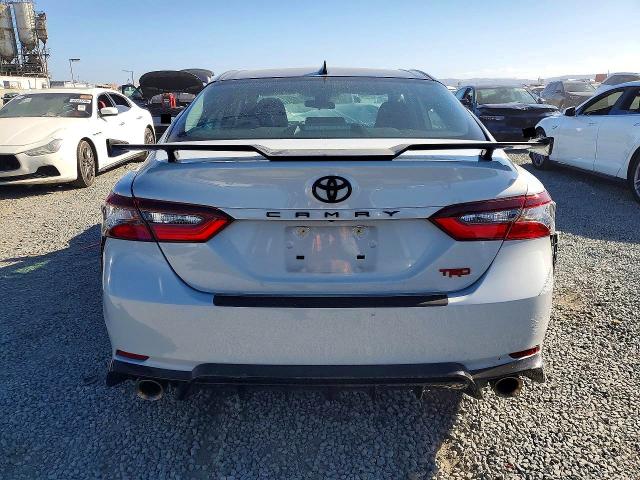 Снимка 6 от търг – 2021 TOYOTA CAMRY с VIN 4T1KZ1AK9MU050197