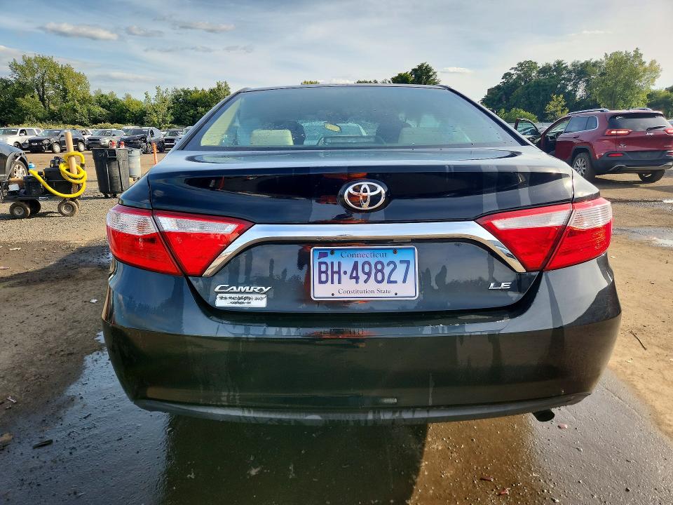 Photo 6 from auction – 2015 TOYOTA CAMRY with VIN 4T4BF1FK2FR452329