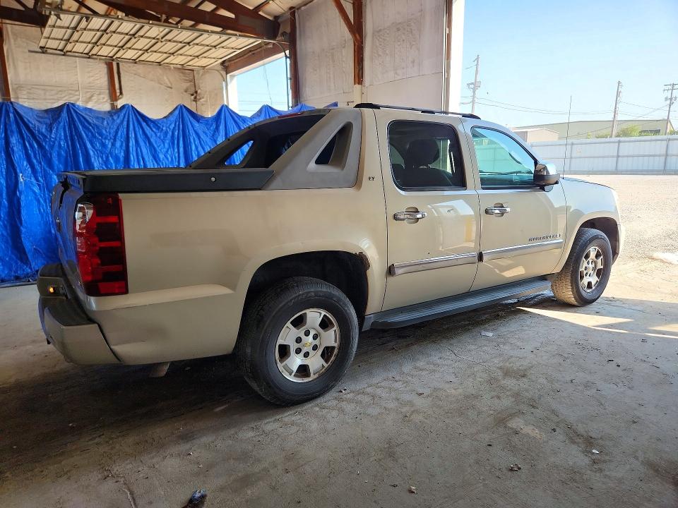 Photo 3 from auction – 2007 CHEVROLET AVALANCHE with VIN 3GNFK12367G140603