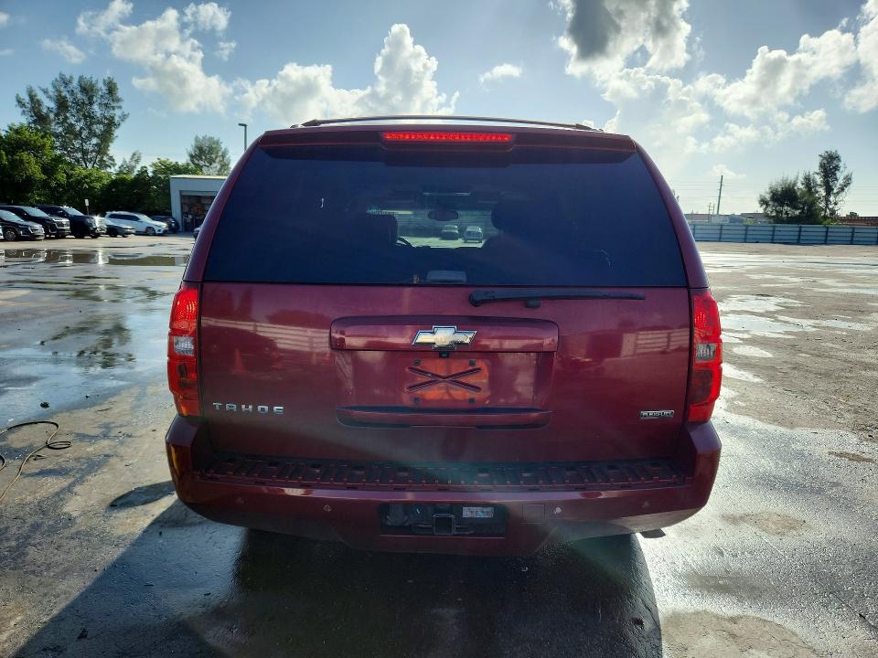 Zdjęcie 6 z aukcji – 2011 CHEVROLET TAHOE z VIN 1GNSCBE00BR244841