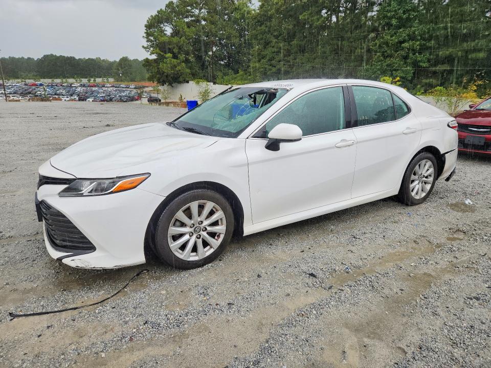 TOYOTA CAMRY 2019 with VIN 4T1B11HK0KU253232 - Photo from auction