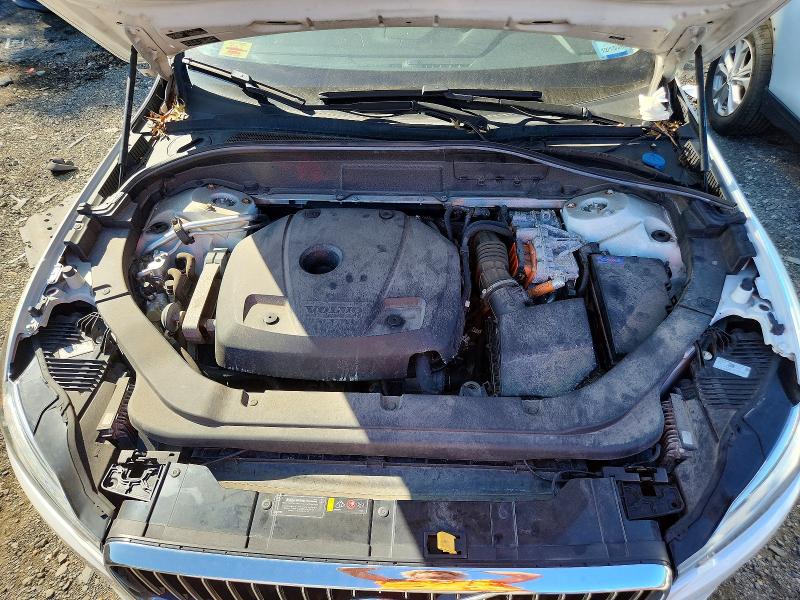 Photo 12 from auction – 2018 VOLVO XC60 with VIN YV4BR0DL5J1018666