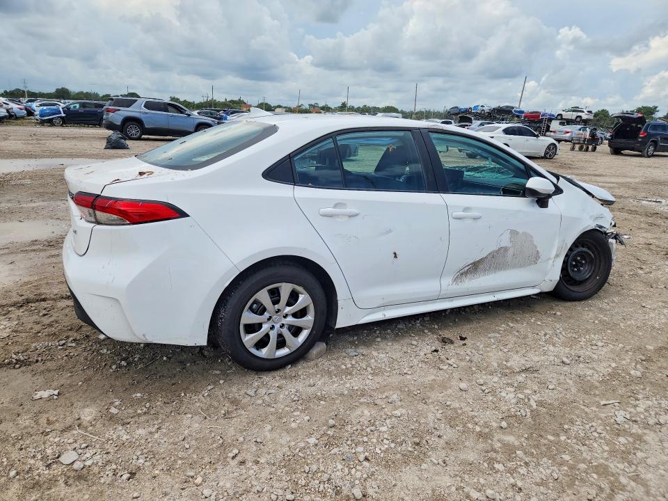 Photo 3 from auction – 2026 TOYOTA COROLLA with VIN 5YFB4MDE7TP387389