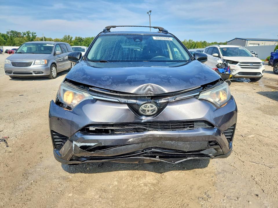 Photo 5 from auction – 2017 TOYOTA RAV4 with VIN JTMZFREV6HJ105923