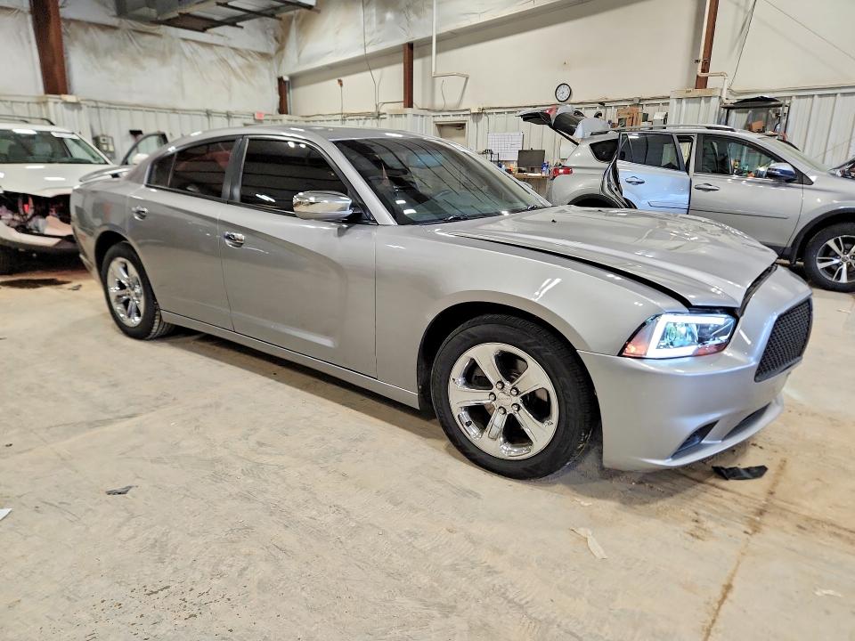 Foto 4 de la subasta – 2013 DODGE CHARGER con VIN 2C3CDXBG8DH669675