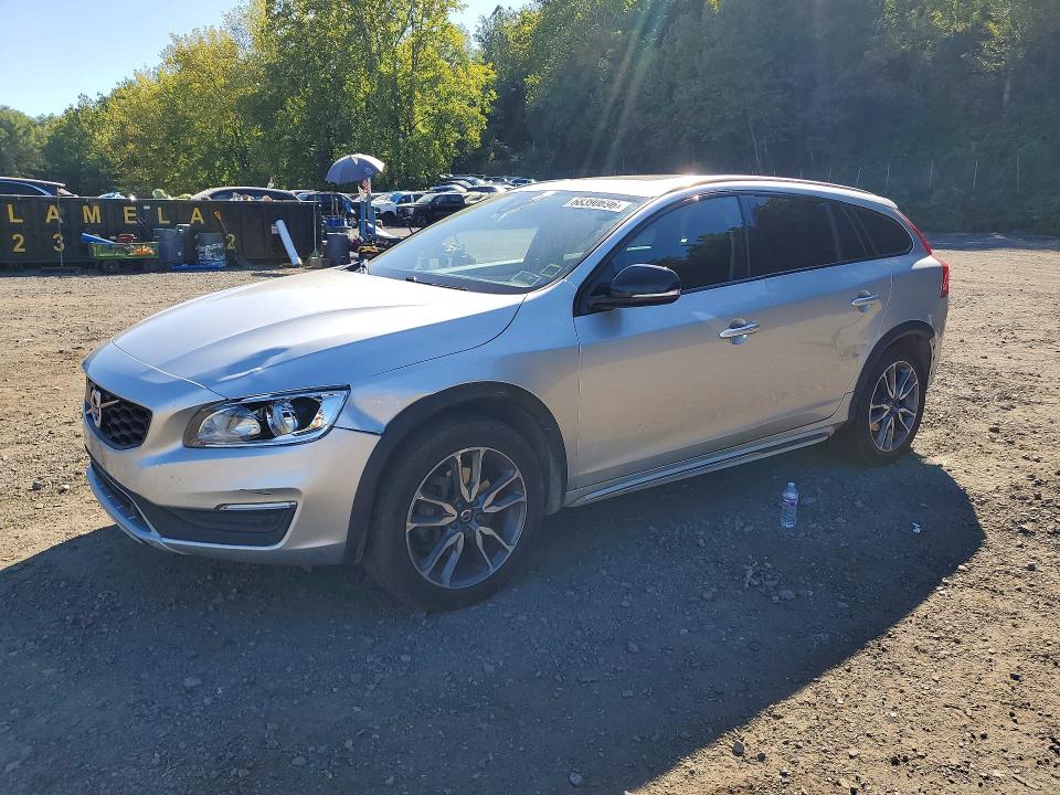 2017 VOLVO V60 CROSS COUNTRY - Търг №68390696