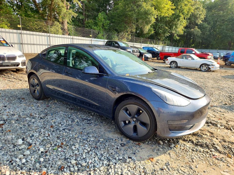 Фото 4 с аукциона – 2021 TESLA MODEL 3 с VIN 5YJ3E1EA3MF085199