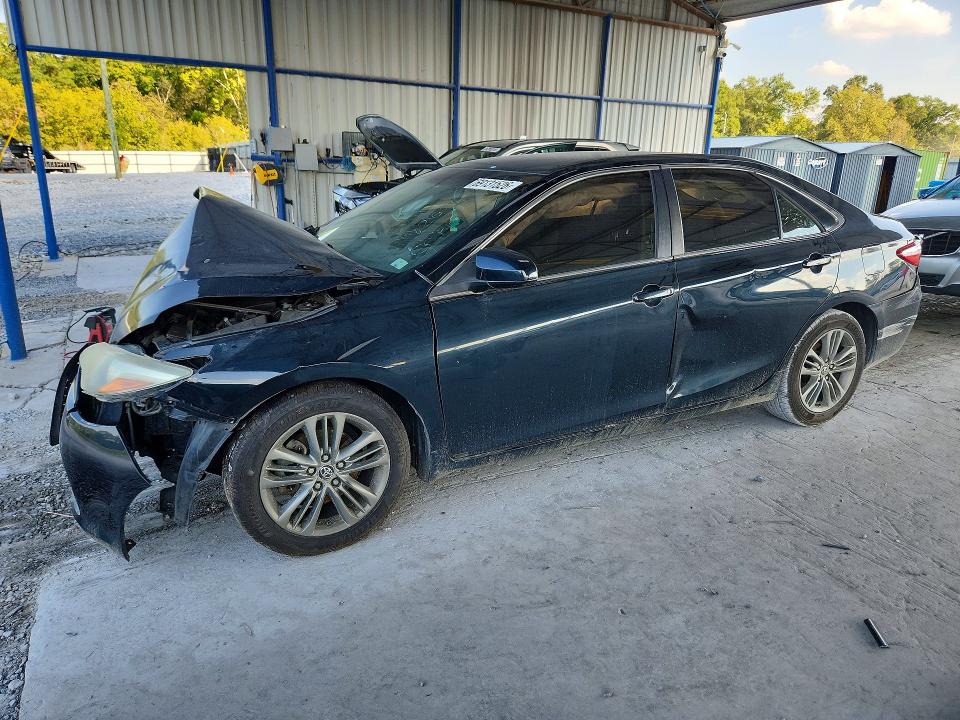 TOYOTA CAMRY 2015 с VIN 4T1BF1FK6FU898252 - Снимка от търг