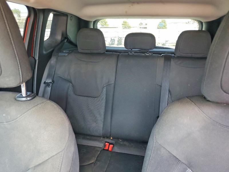 Photo 10 from auction – 2017 JEEP RENEGADE with VIN ZACCJABB8HPE87646