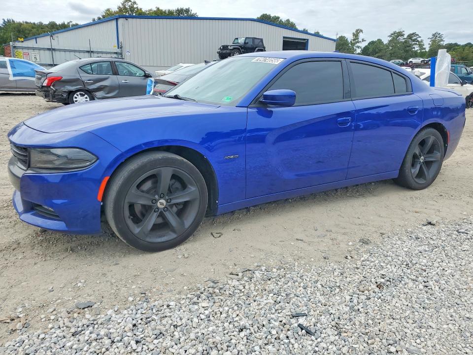 DODGE CHARGER 2018 с VIN 2C3CDXCTXJH335381 - Снимка от търг